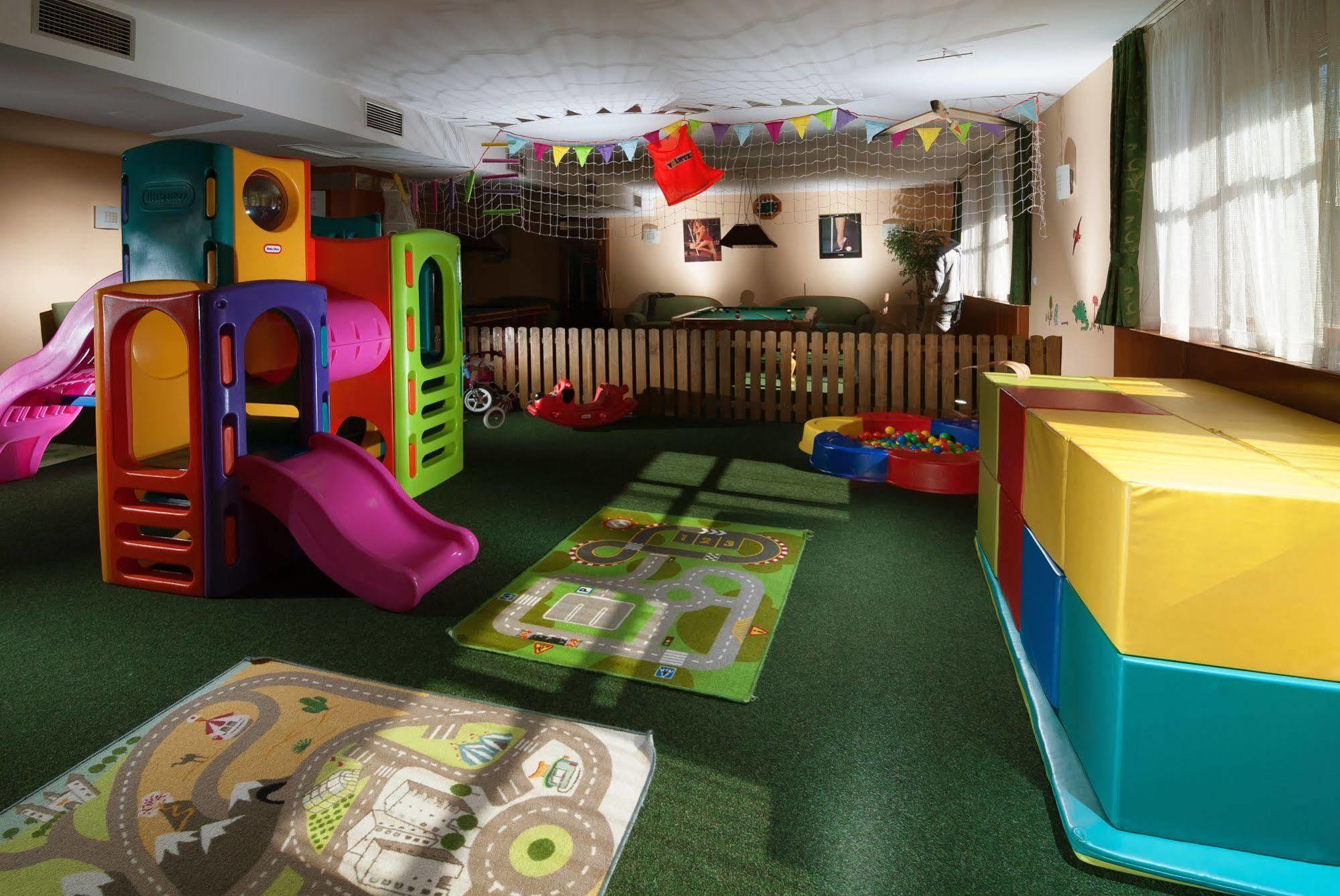 Hotel Vz Bedrichov Špindlerŭv Mlýn Esterno foto