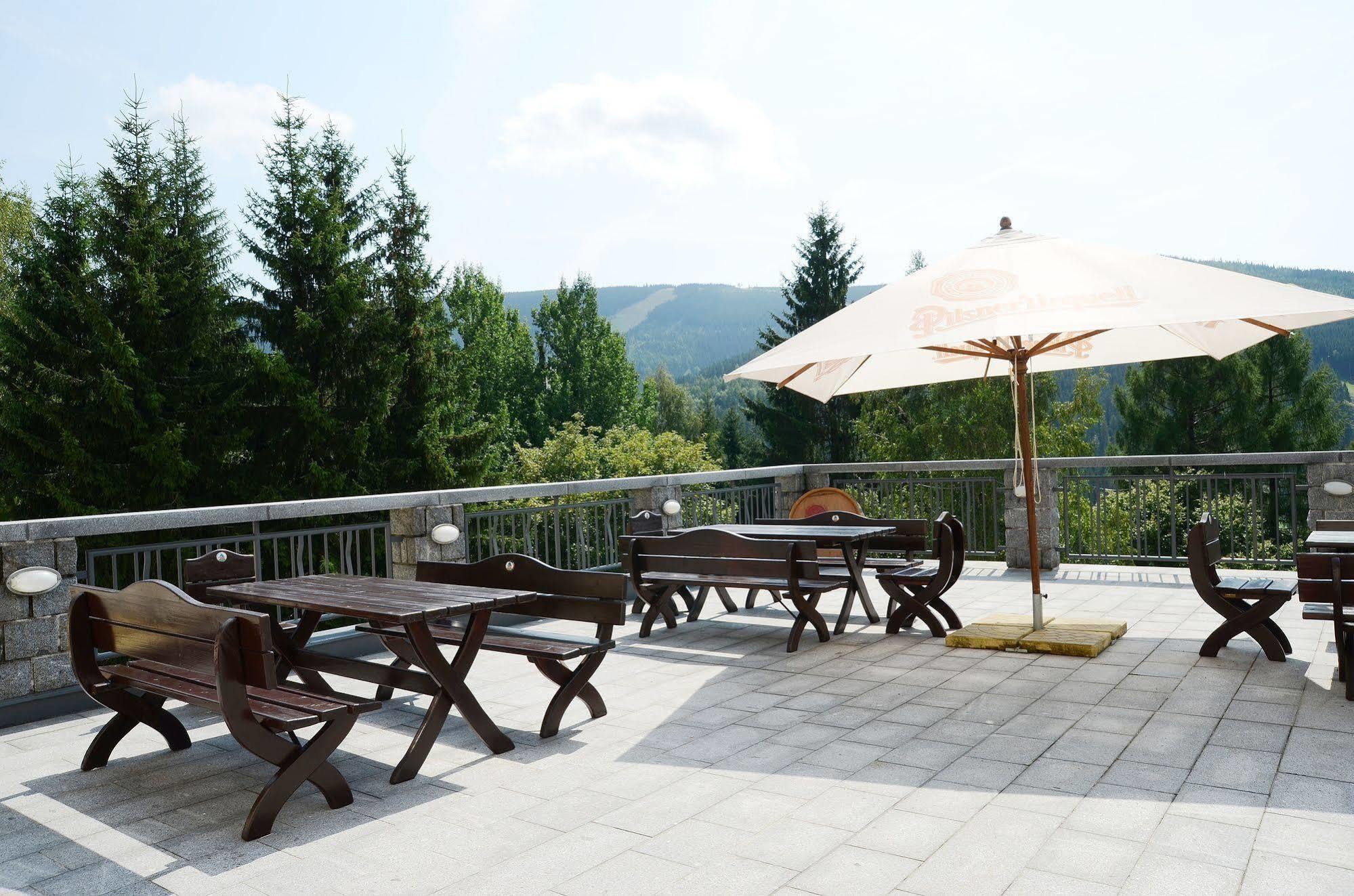 Hotel Vz Bedrichov Špindlerŭv Mlýn Esterno foto